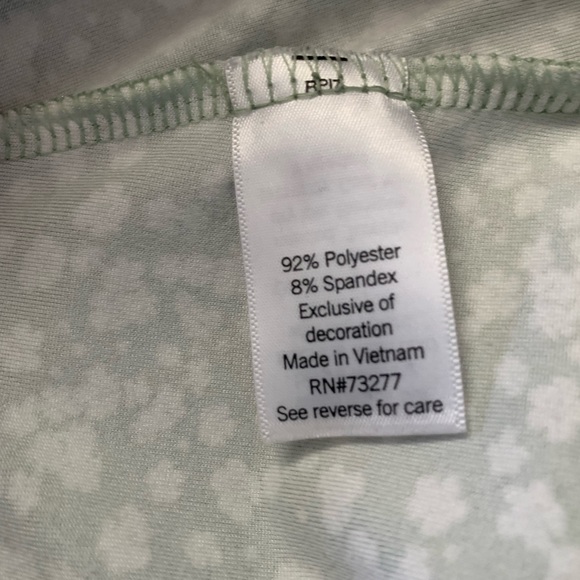 Knee Length Dress Green with White Flowers Size Large - Picture 4 of 4